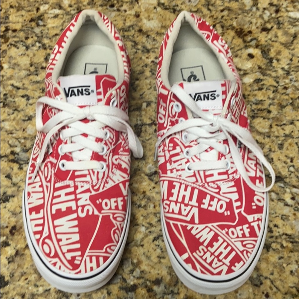 VANS “Off the Wall” sneakers
